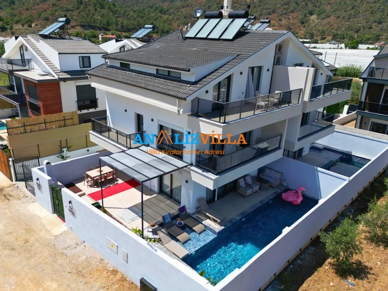 VİLLA KARAKAYA
